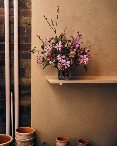 standard glass vase arrangement fresh flowers